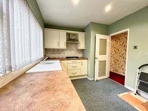 Photo 24- click for photo gallery